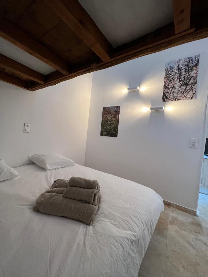 Appartements A La Ferme La Ciotat Bagian luar foto